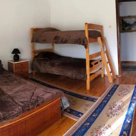 κοντα στα λουτρα ποζαρ και καϊμακτσαλαν *